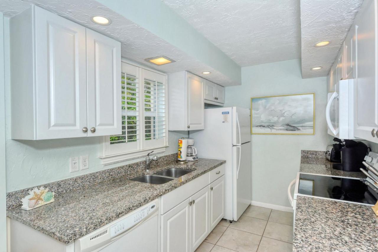Laplaya 201C Breathtaking Gulf Panorama From This Corner End Unit With A Private Stairway To The Beach Longboat Key Extérieur photo