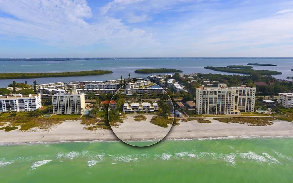 Laplaya 201C Breathtaking Gulf Panorama From This Corner End Unit With A Private Stairway To The Beach Longboat Key Extérieur photo
