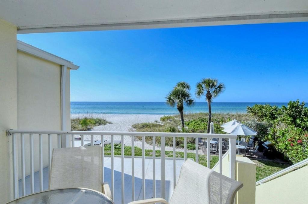 Laplaya 201C Breathtaking Gulf Panorama From This Corner End Unit With A Private Stairway To The Beach Longboat Key Extérieur photo
